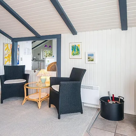 4 Star In Vejers Strand