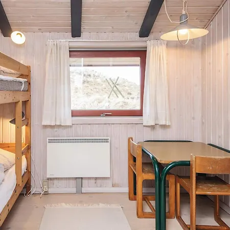 4 Star In Prázdninový dům Vejers Strand
